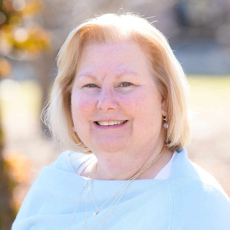 Jeanne Burda, member of the Elmhurst University Alumni Association Board of Directors.