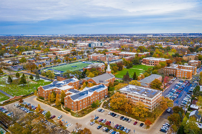 An aerial photo of the Elmhurst University campus.