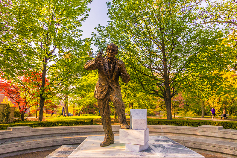 Photo of the Niebuhr statue on the campus of Elmhurst University.