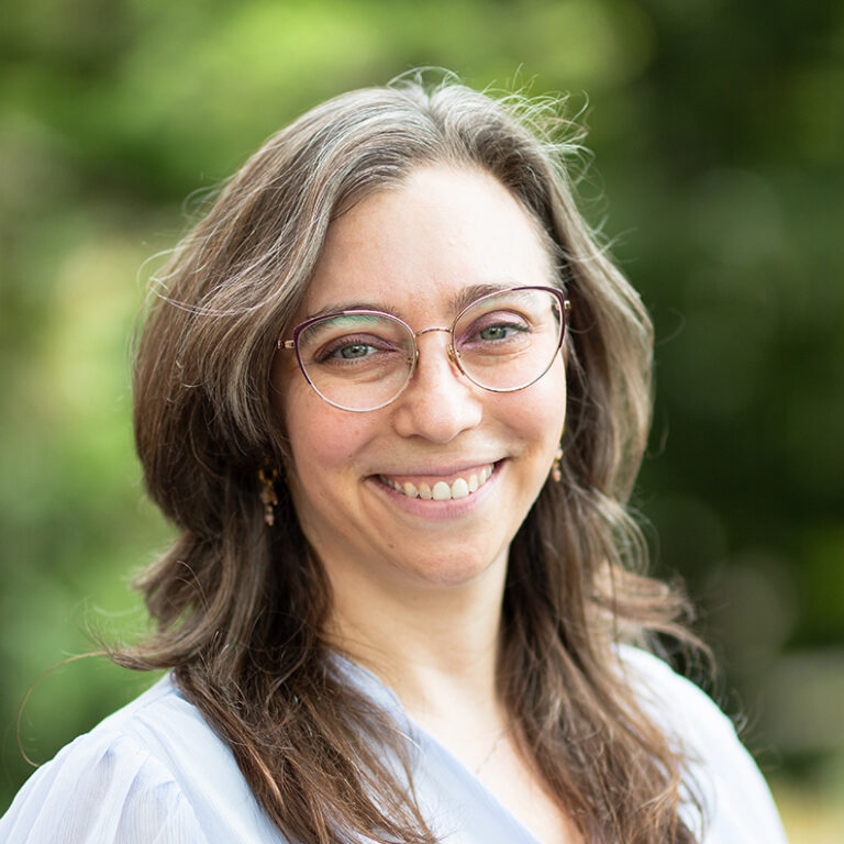 Elizabeth Levine | Elmhurst University