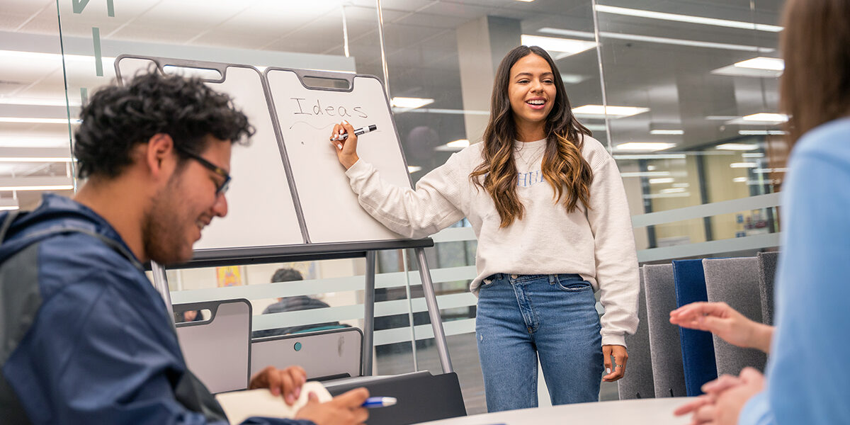 Elmhurst University Blog