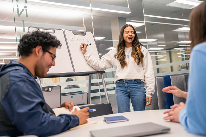 Elmhurst University Blog