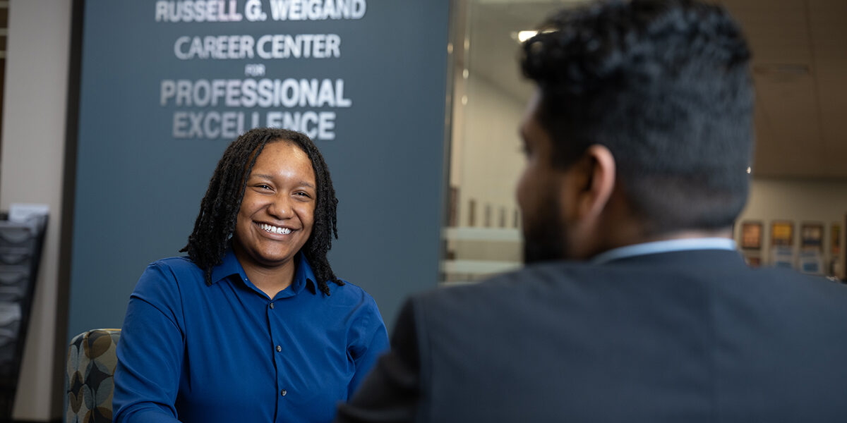 Elmhurst University, Career center, advisor, Elmhurst Univerity Career center, student teaching