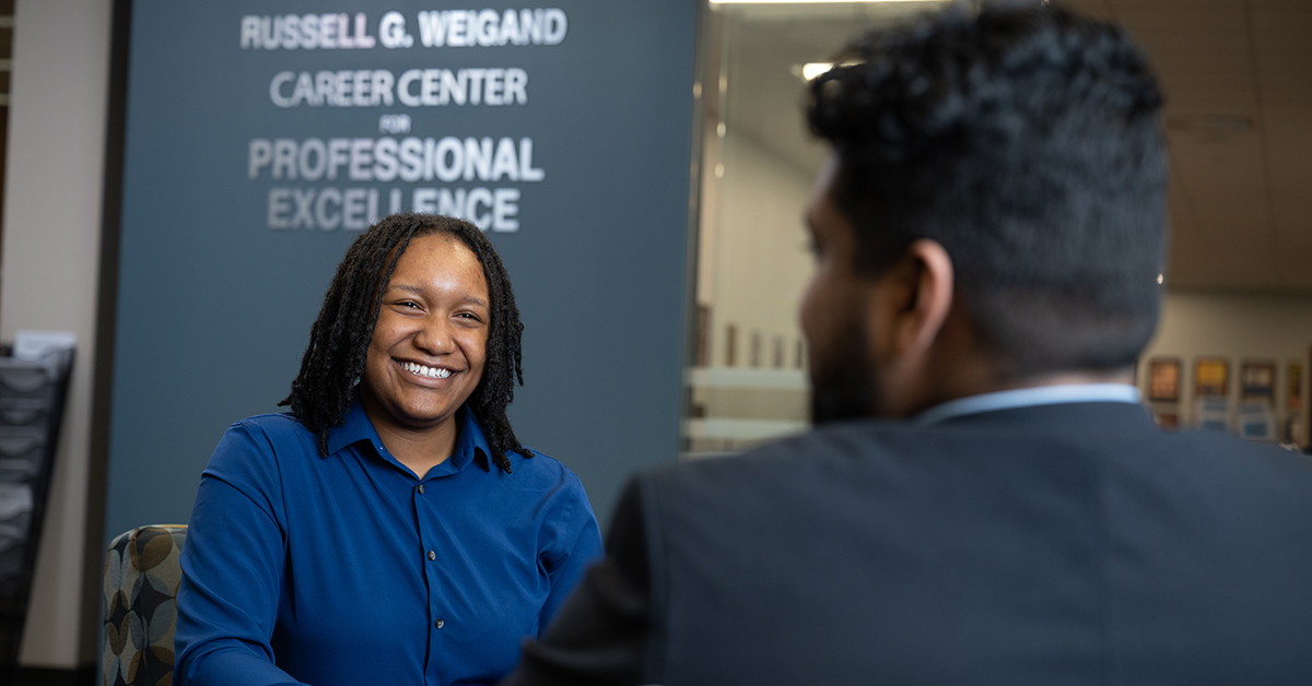 Elmhurst University, Career center, advisor, Elmhurst Univerity Career center, student teaching